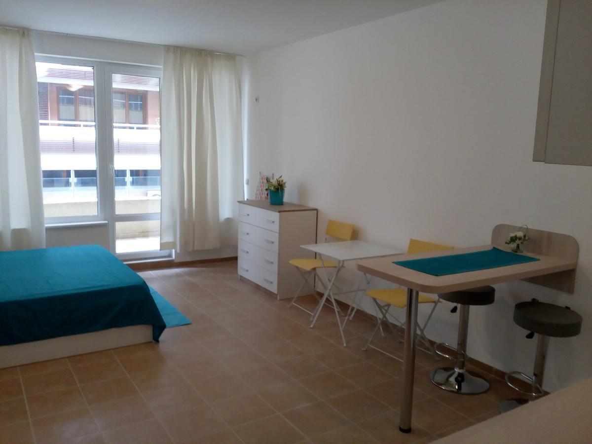 Studio Zlatina Pomorie Exterior foto